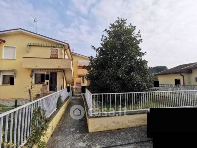 Appartamento in residenziale in Via Dante Alighieri 25