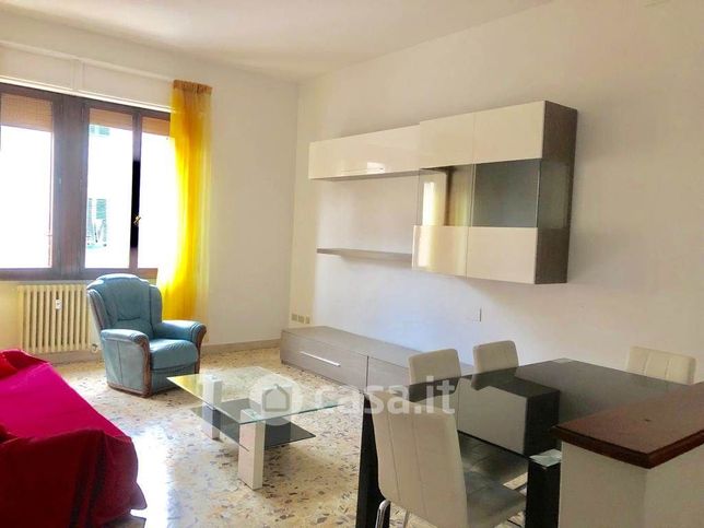 Appartamento in residenziale in Piazza Dante Alighieri