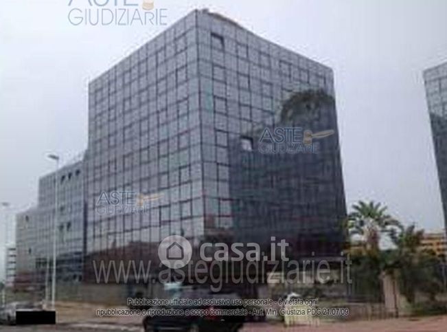 Ufficio in commerciale in Via San Tommaso D'Aquino 18
