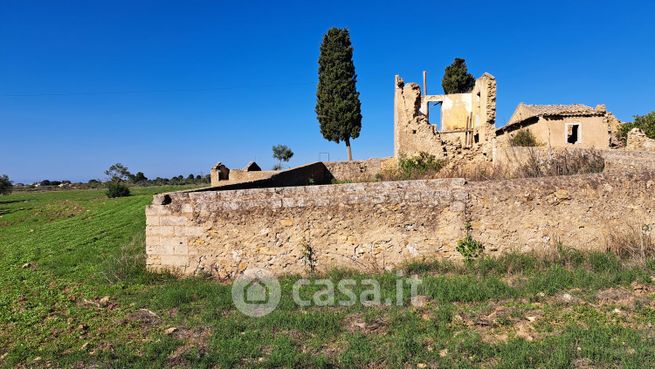 Terreno agricolo in commerciale in 