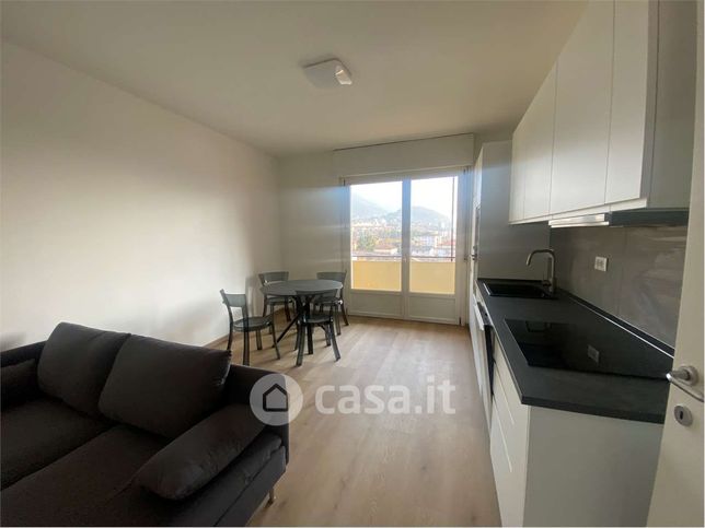 Appartamento in residenziale in Viale Verona