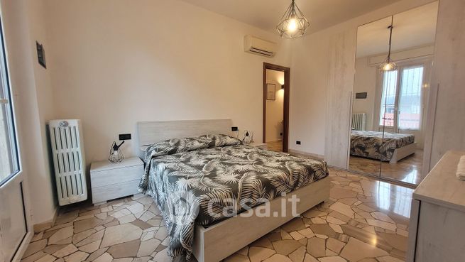 Appartamento in residenziale in Via Leone da Perego