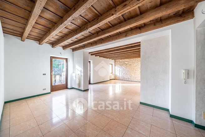 Appartamento in residenziale in Via Valpantena 155