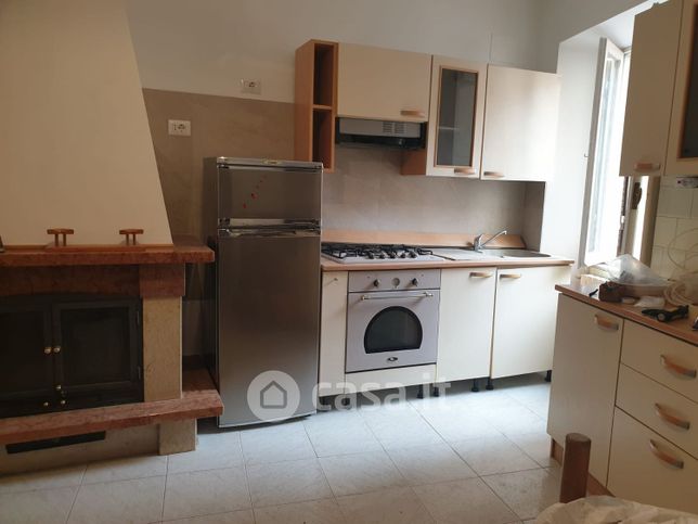 Appartamento in residenziale in Via Vetulonia
