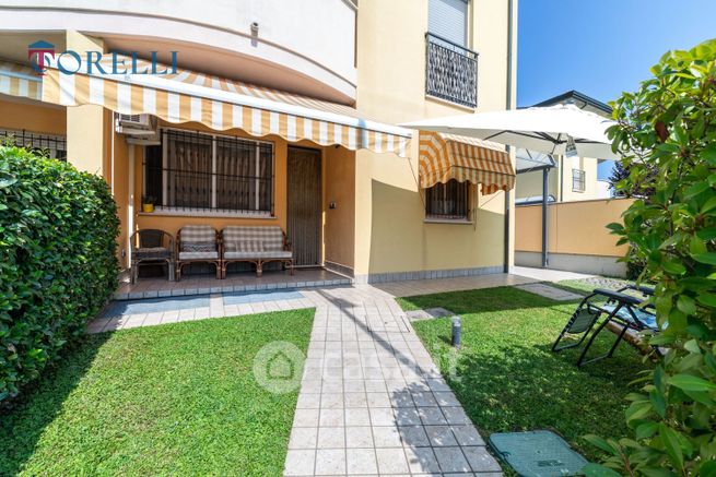 Appartamento in residenziale in Via Negrelli 30 A