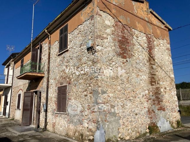 Casa bi/trifamiliare in residenziale in Via Colombera 28