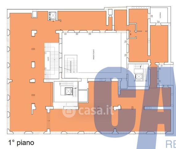 Attivitã /licenza (con o senza mura) in commerciale in Piazza Cincinnato