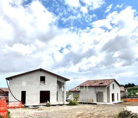 Casa indipendente in residenziale in Piazzale Enrico Fermi