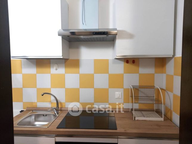 Appartamento in residenziale in Via Cesare Battisti