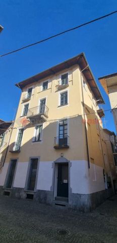 Appartamento in residenziale in Via del Pino 84