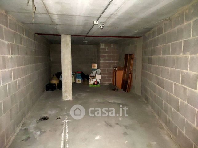 Box/posto auto in residenziale in Via Pietro Mascagni