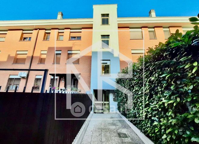 Appartamento in residenziale in Via Padre Elia Carosi 12