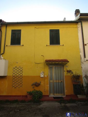 Casa bi/trifamiliare in residenziale in Via di Stabbio 140