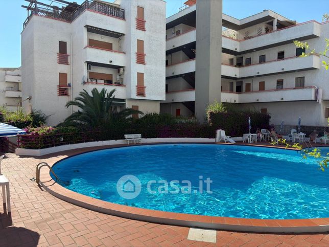 Appartamento in residenziale in Via Giulio Cesare 61