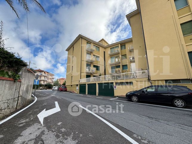 Appartamento in residenziale in Via dei Conti Vacca 20