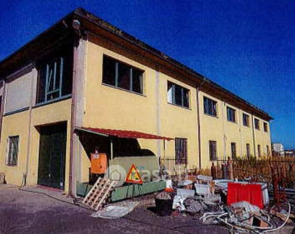Ufficio in commerciale in Via Olmini 6