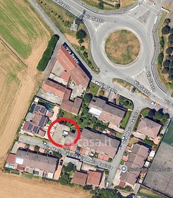 Box/posto auto in residenziale in Via Mario Basiola 0 sc