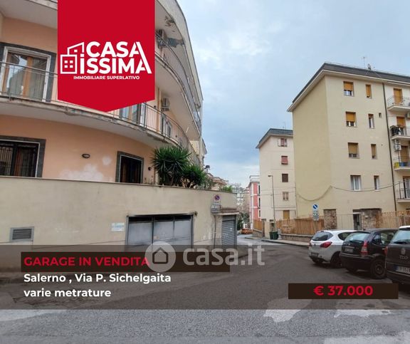 Garage/posto auto in residenziale in Via Principessa Sichelgaita