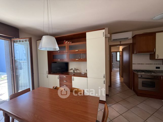 Appartamento in residenziale in Via IV Novembre