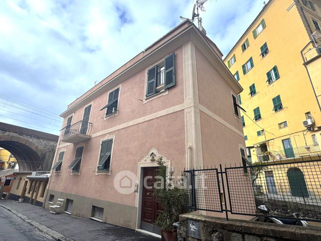 Appartamento in residenziale in Via Felice Gazzolo 2