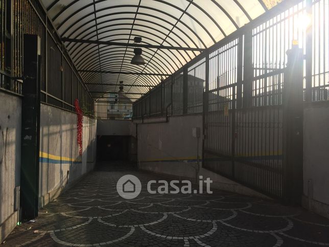 Box/posto auto in residenziale in Via Vigone 79 A
