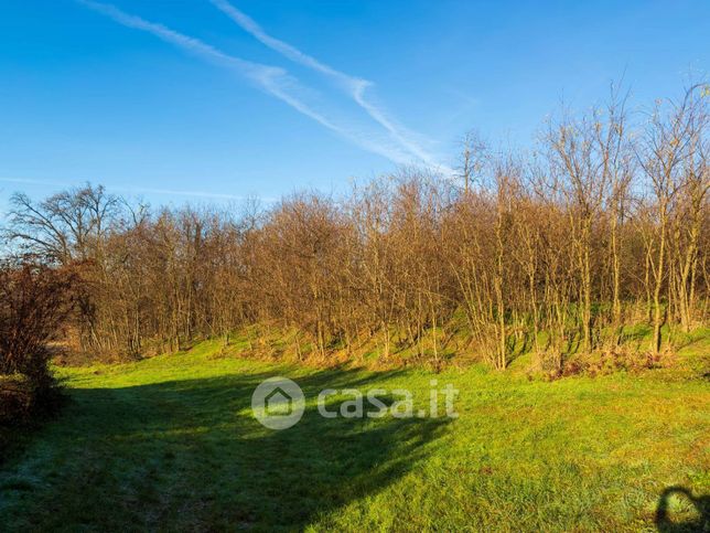 Terreno agricolo in commerciale in Via Cascina Oggiono