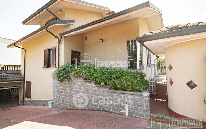 Casa indipendente in residenziale in Via Aleramo Sibilla 16