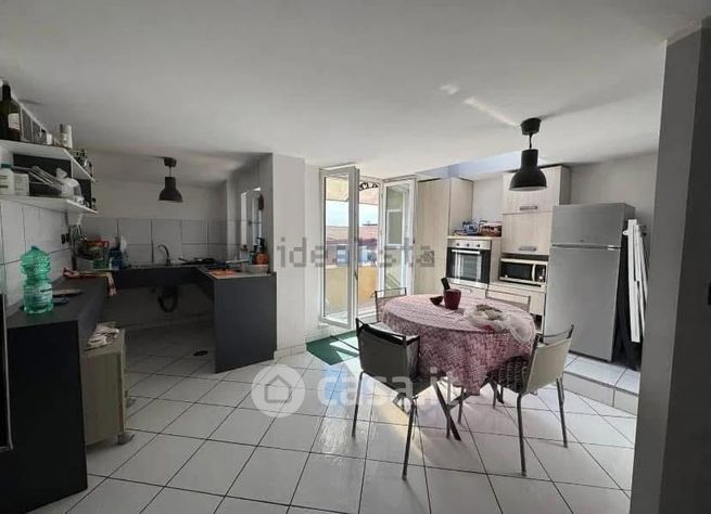 Appartamento in residenziale in Via Scuola Eleatica