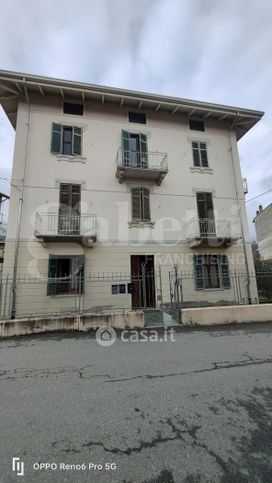 Appartamento in residenziale in Via Firenze 13