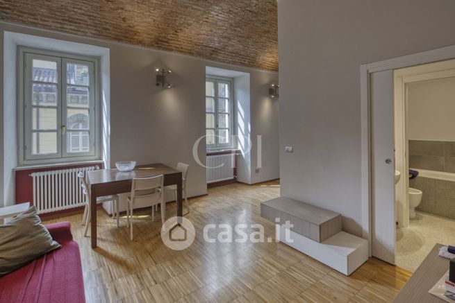 Appartamento in residenziale in Via Carlo Alberto 41