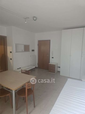 Appartamento in residenziale in Viale Brianza