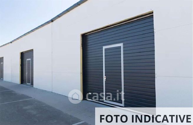 Garage/posto auto in residenziale in Via Grazie