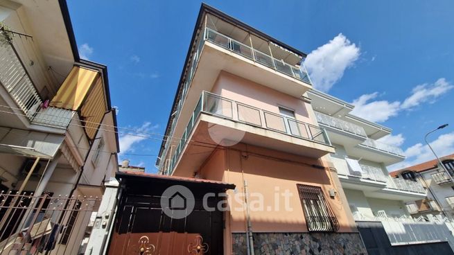 Appartamento in residenziale in Via Paolo Moccia 40