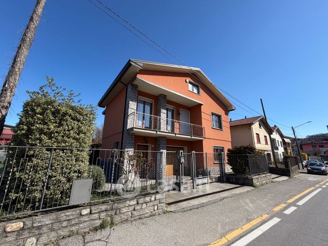 Casa indipendente in residenziale in Via Asmara