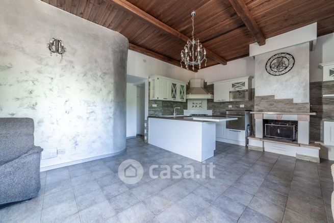 Appartamento in residenziale in Via Monte San Giovanni 56