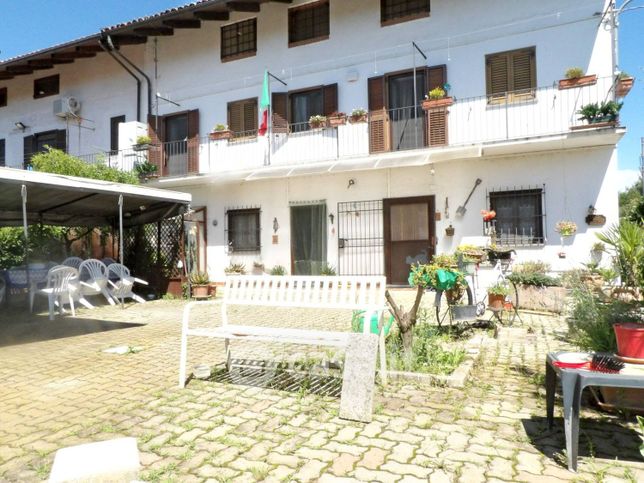 Casa indipendente in residenziale in Strada al Mulino del Re 95