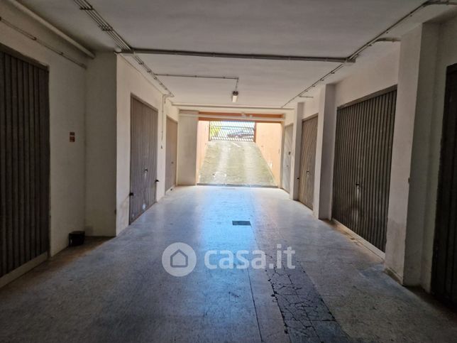 Box/posto auto in residenziale in 