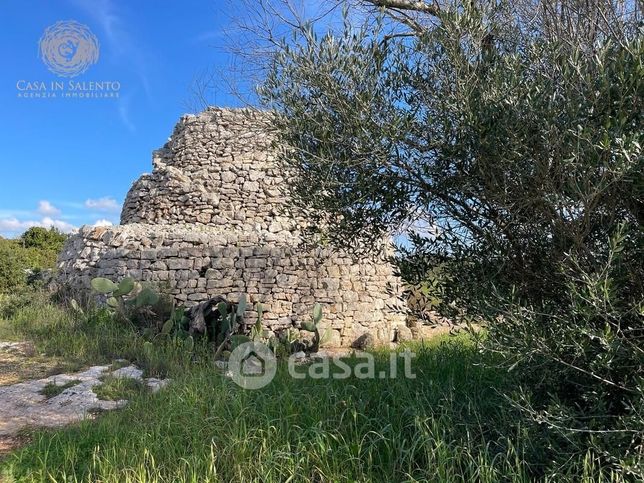 Terreno agricolo in commerciale in comunale Cervasoni 73031