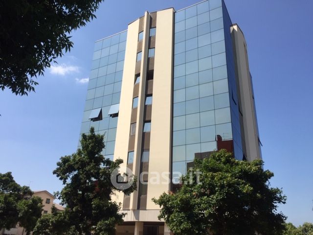 Ufficio in commerciale in Via Zancle 6