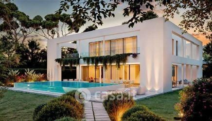 Villa in residenziale in Via Flli Cervi 70