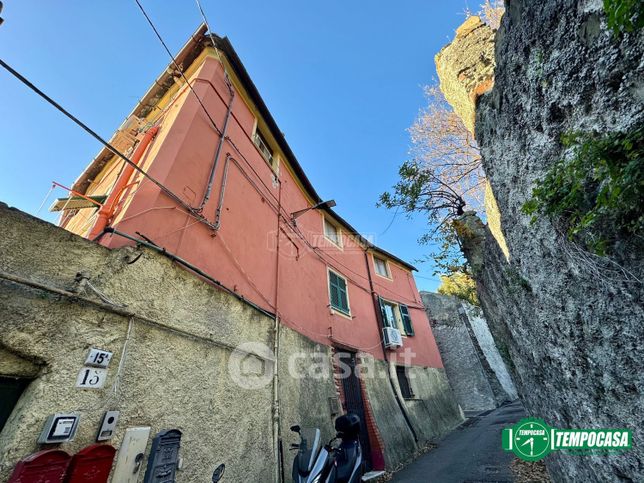 Appartamento in residenziale in Via Priano 15