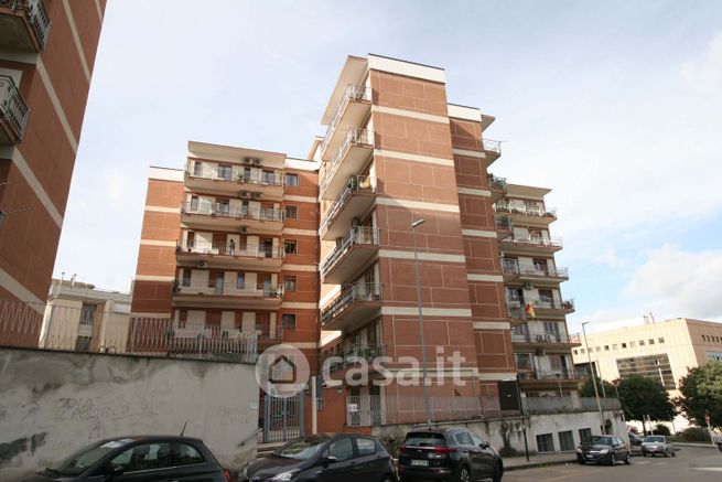 Appartamento in residenziale in Via calandra