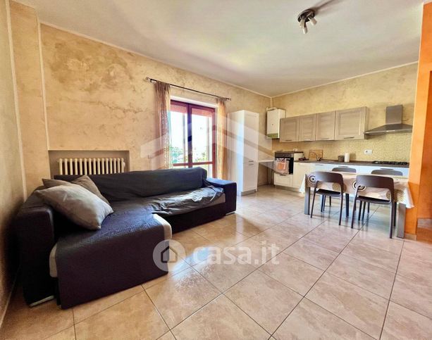 Appartamento in residenziale in Via Agostino De Pretis