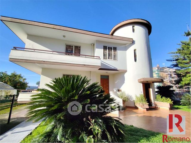 Appartamento in residenziale in Traversa Privata Merola 70