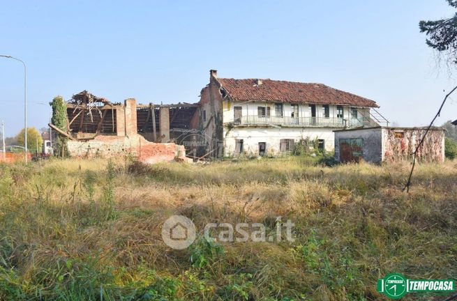 Rustico/casale in residenziale in Via Ai Colli 6