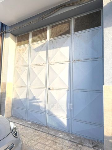 Box/posto auto in residenziale in Corso Vittorio Emanuele 74