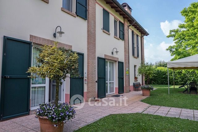 Villa in residenziale in Via Angelo Talassi 40