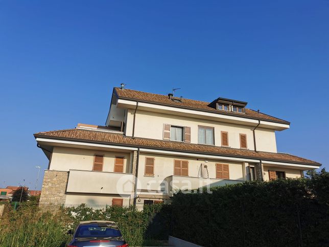 Appartamento in residenziale in Via Dosso Faiti