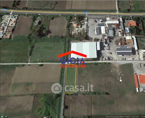 Terreno agricolo in commerciale in Via Domiziana