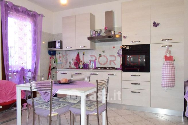 Appartamento in residenziale in Via Fratelli Sanguinazzi